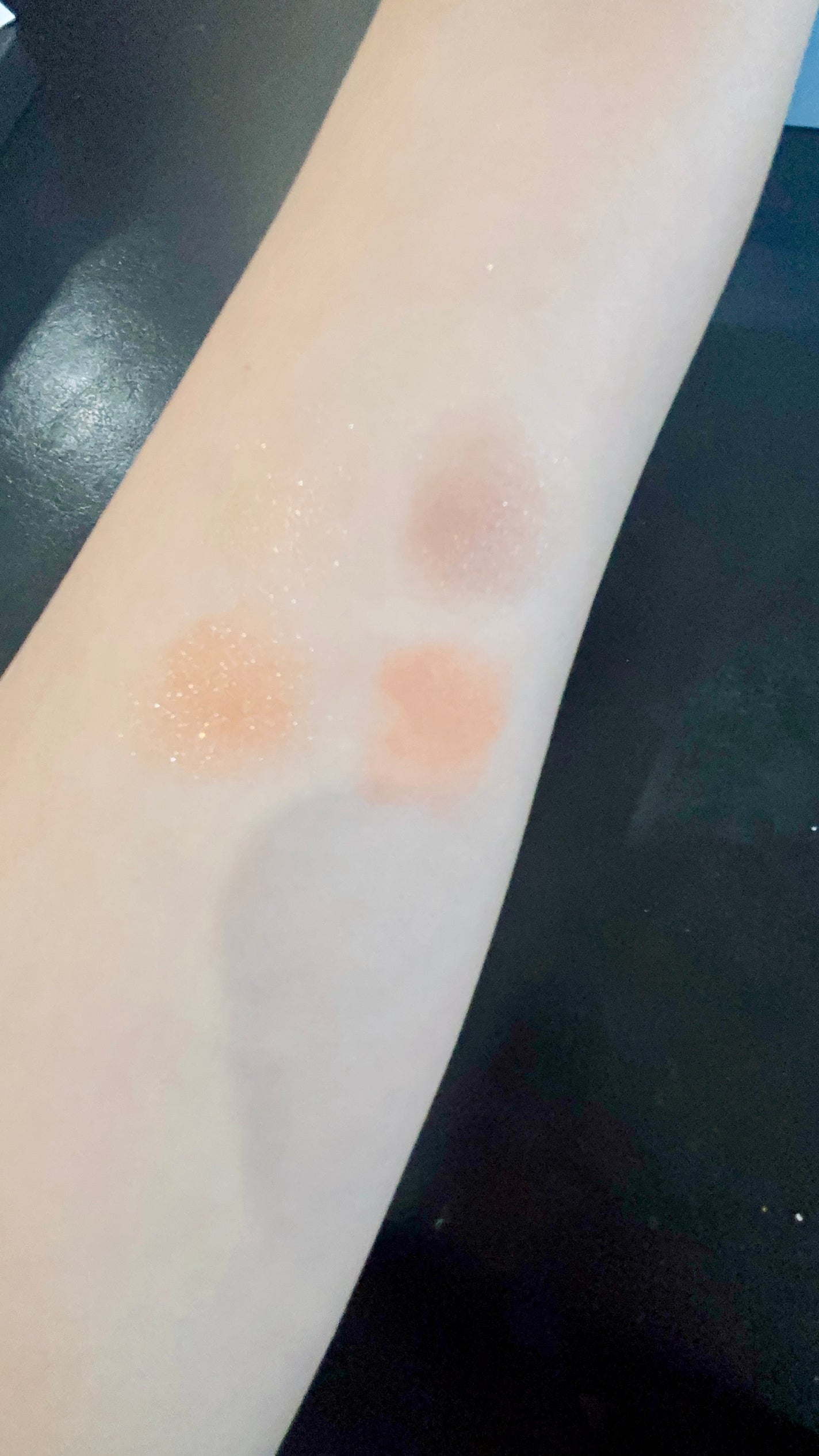 ミネラルクラッシィシャドー/エトヴォス/アイシャドウパレットを使ったクチコミ(2枚目)