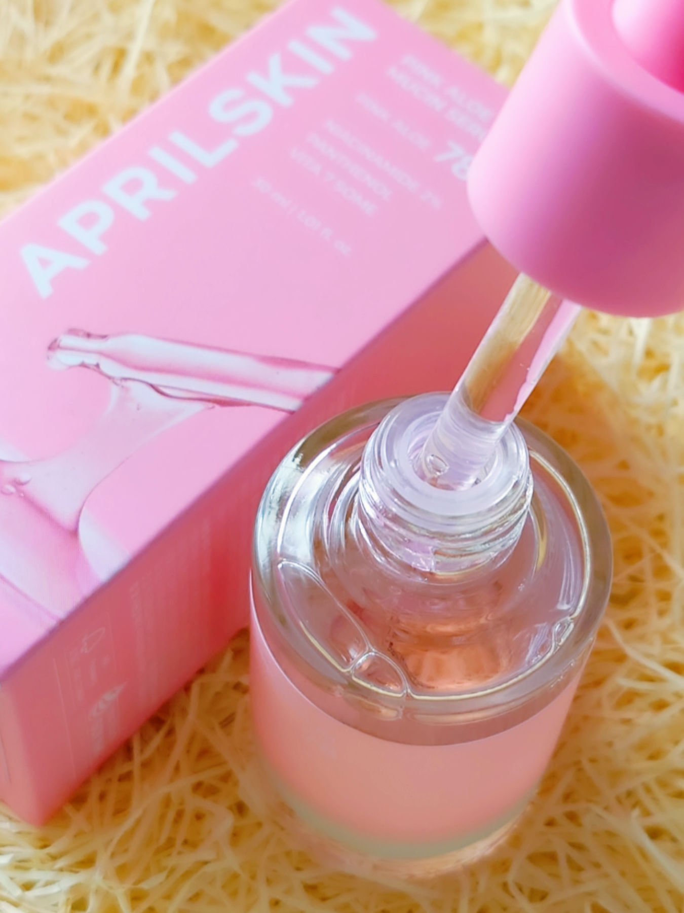 ピンクアロエムチンセラム/APRILSKIN/美容液を使ったクチコミ（2枚目）