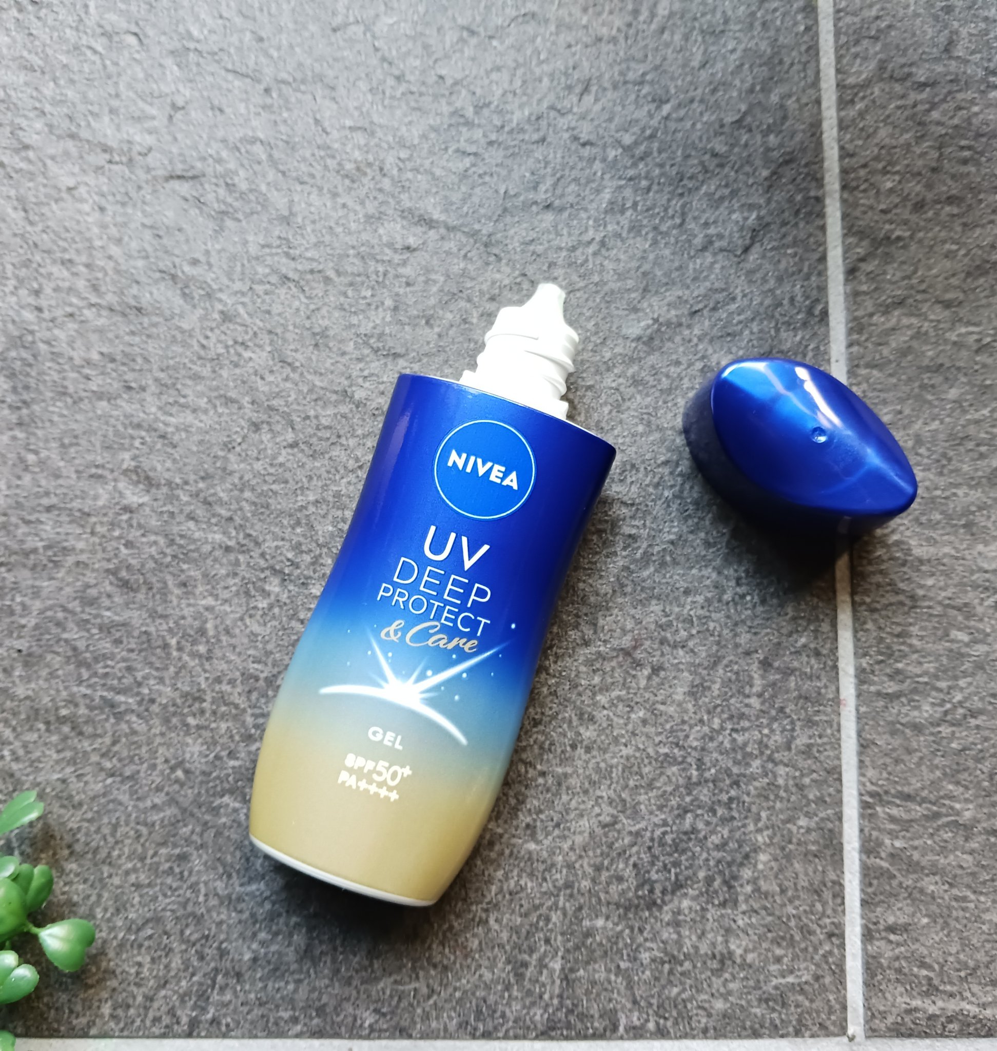 ニベアUV ディープ プロテクト＆ケア ジェル/ニベア/日焼け止めジェルを使ったクチコミ（2枚目）
