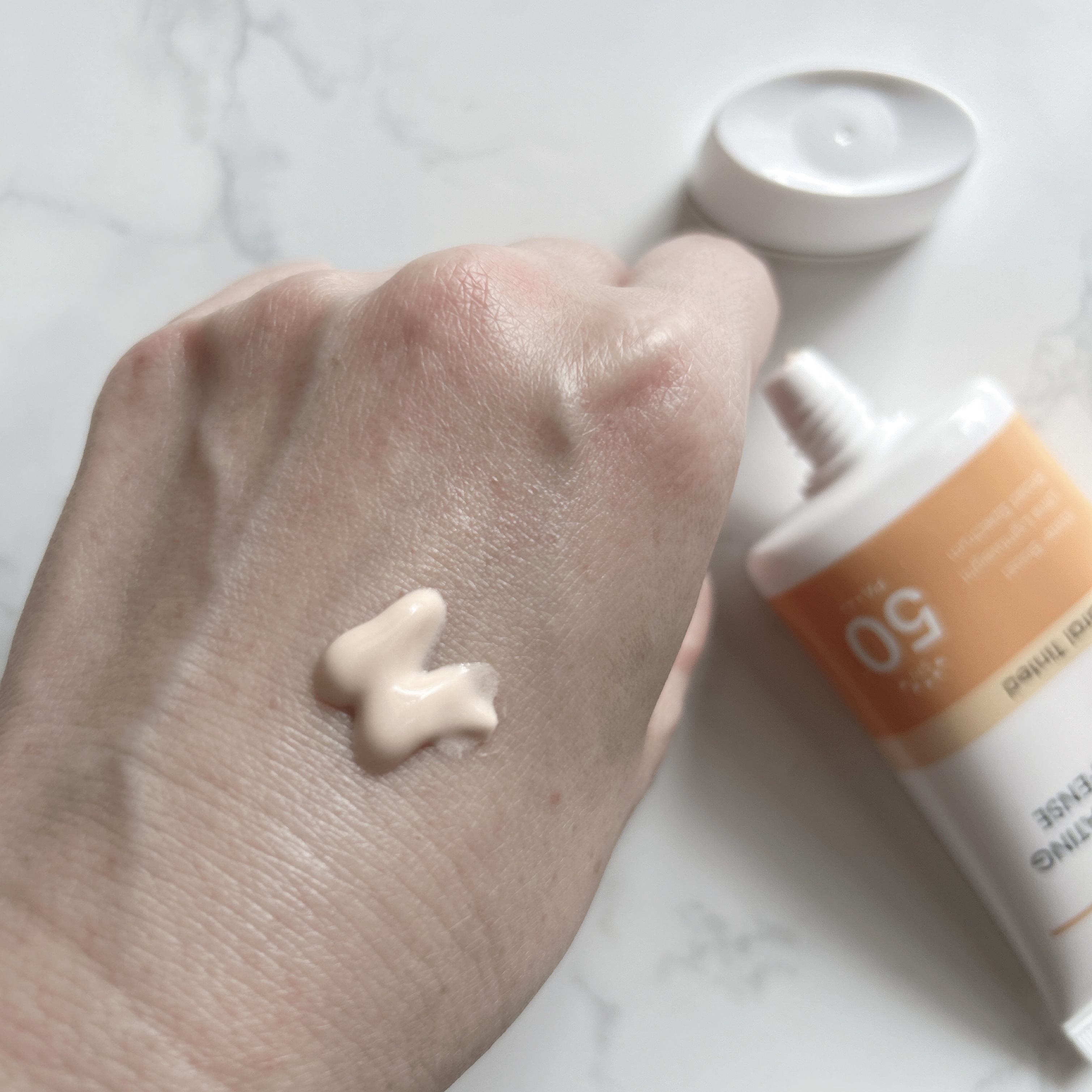 サンスクリーン+モイスト（色付き）＜日焼け止め＞/DR.WU/日焼け止めローションを使ったクチコミ（3枚目）