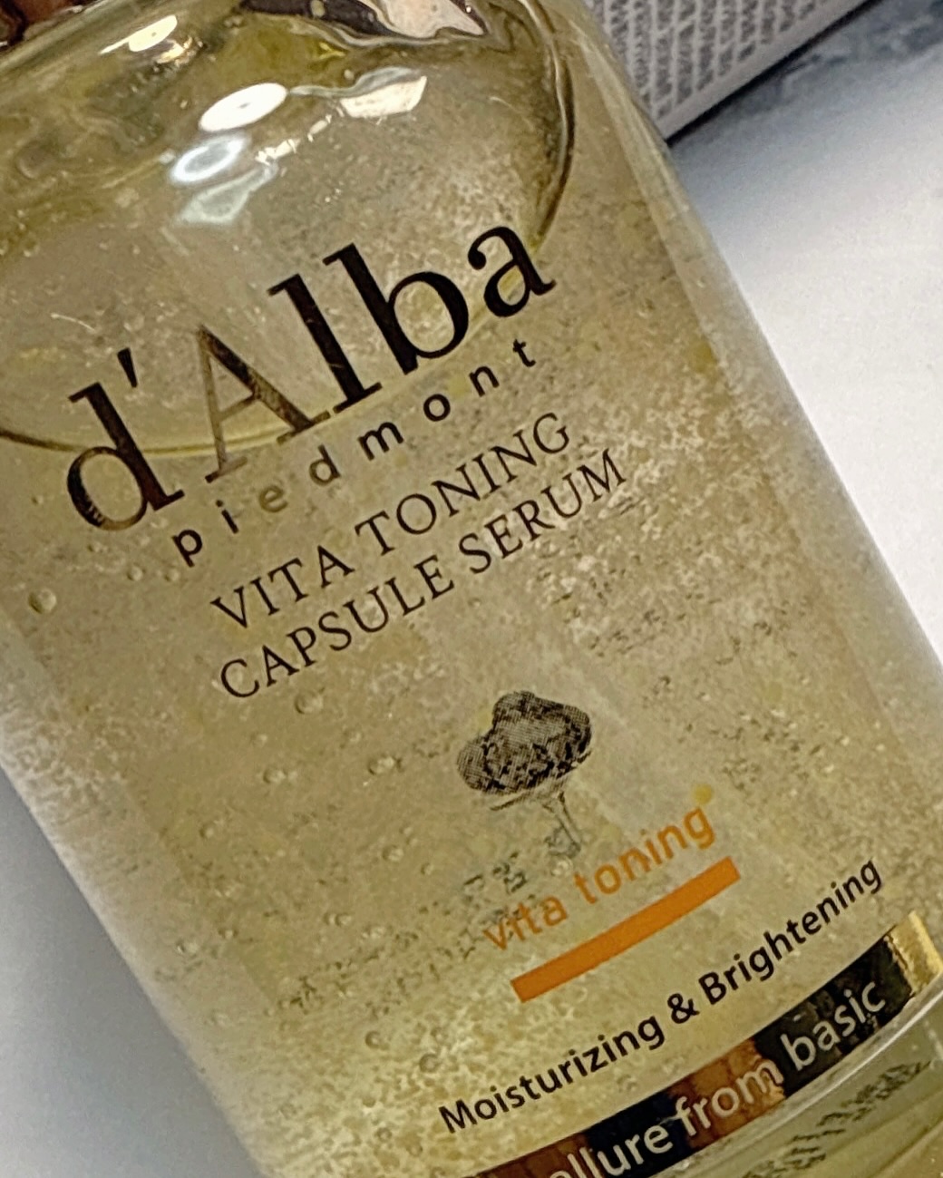 ビタトーニングカプセルセラム/ダルバ/美容液を使ったクチコミ（3枚目）