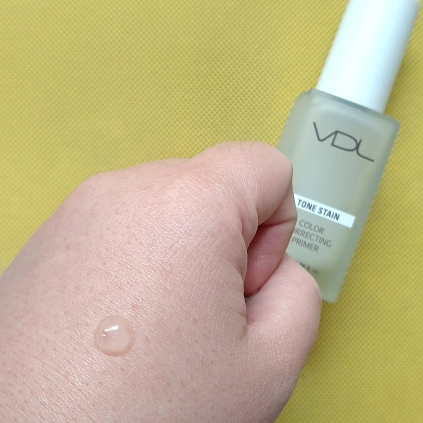 トーンステインカラーコレクティングプライマー/VDL/化粧下地を使ったクチコミ(4枚目)