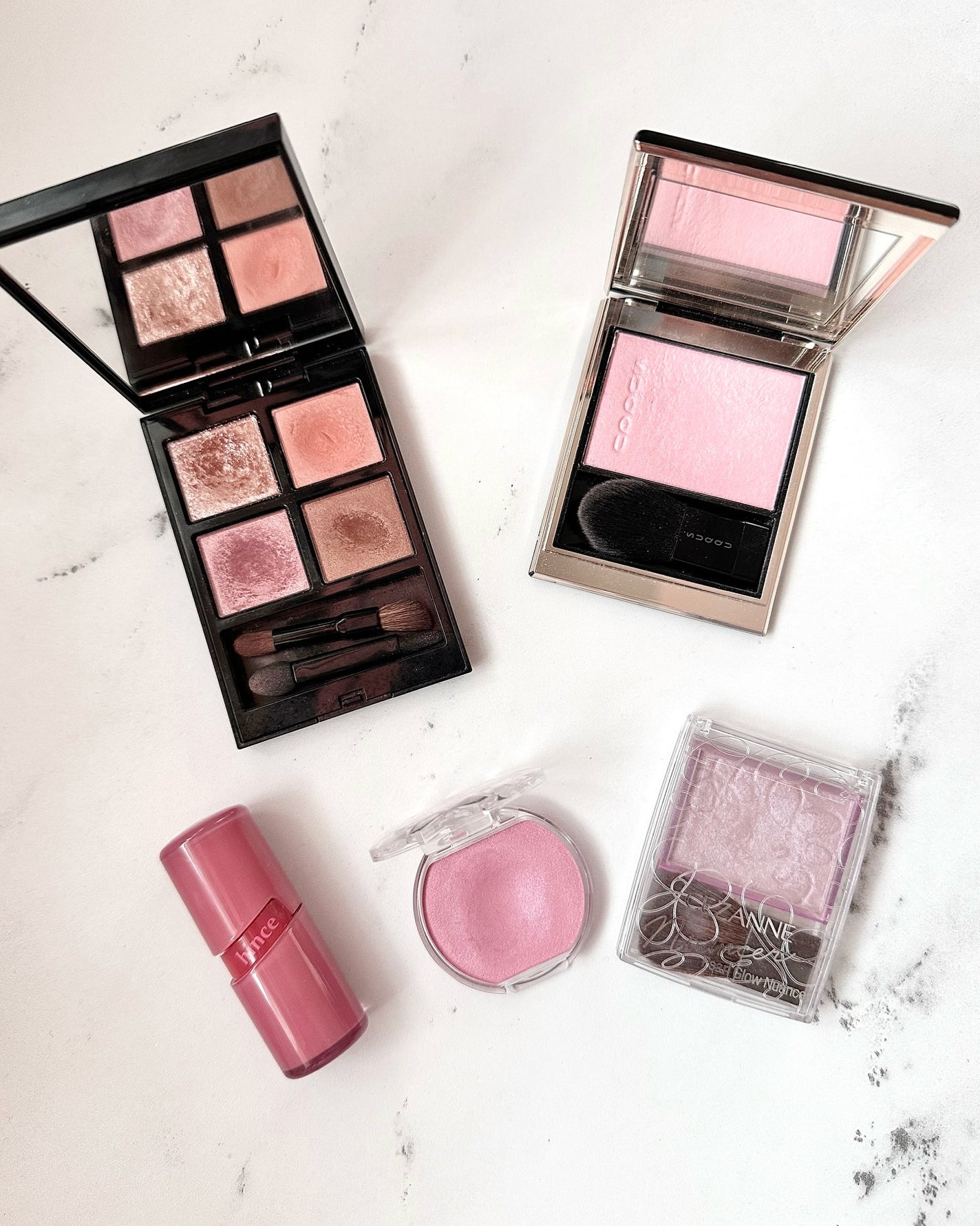 キャビアスティック アイカラー/ローラ メルシエ/スティックアイシャドウを使ったクチコミ(1枚目)