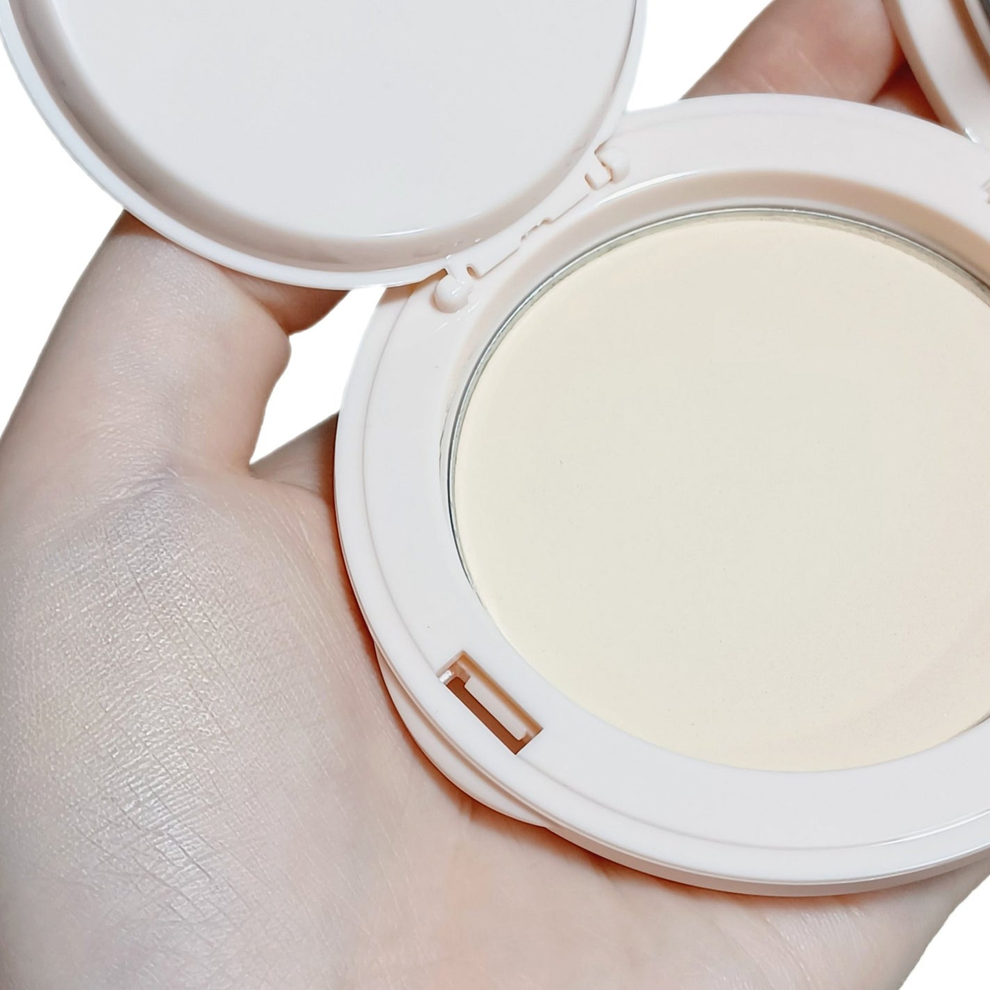 パウダーファンデーション/Kirei&co./パウダーファンデーションを使ったクチコミ(4枚目)