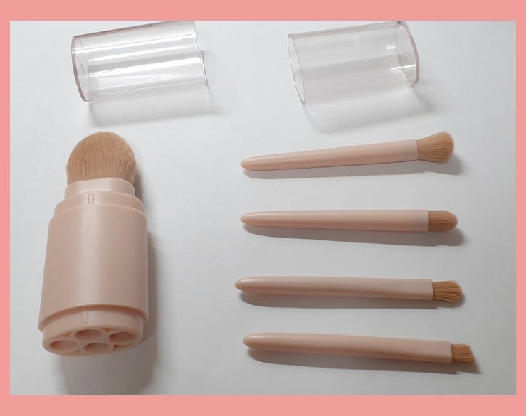 みかんねこ on LIPS 「随分投稿をサボりました…(サボり魔)DAISOで購入!実はブラ..」(2枚目)