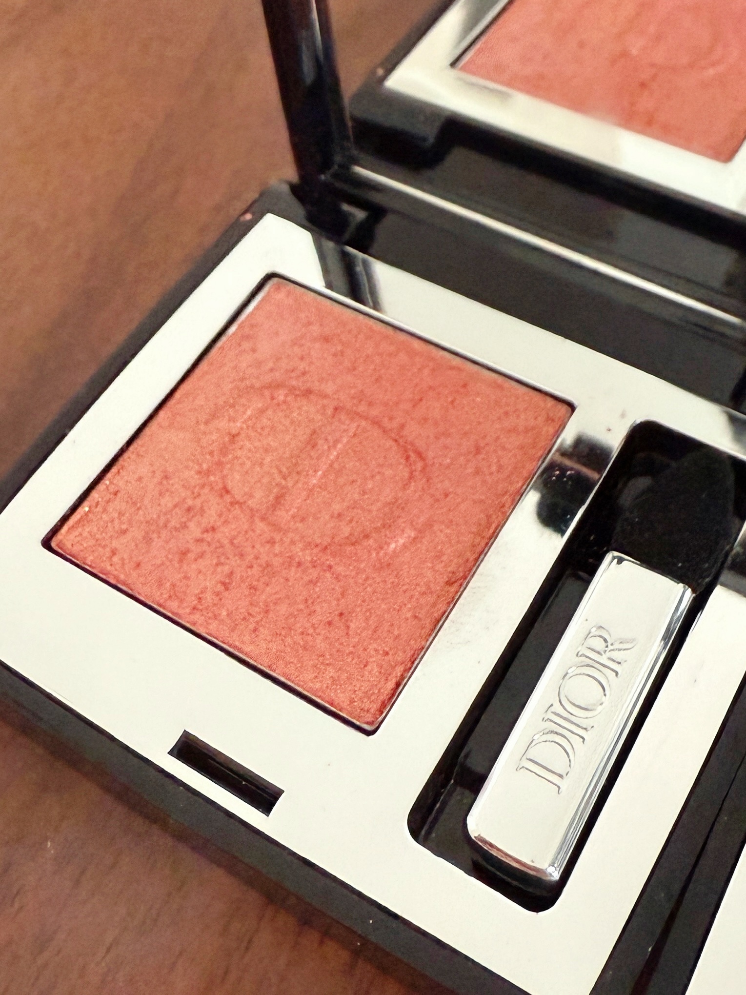 ディオールショウ モノ クルール 628 アンバー スター/Dior/アイシャドウを使ったクチコミ（3枚目）