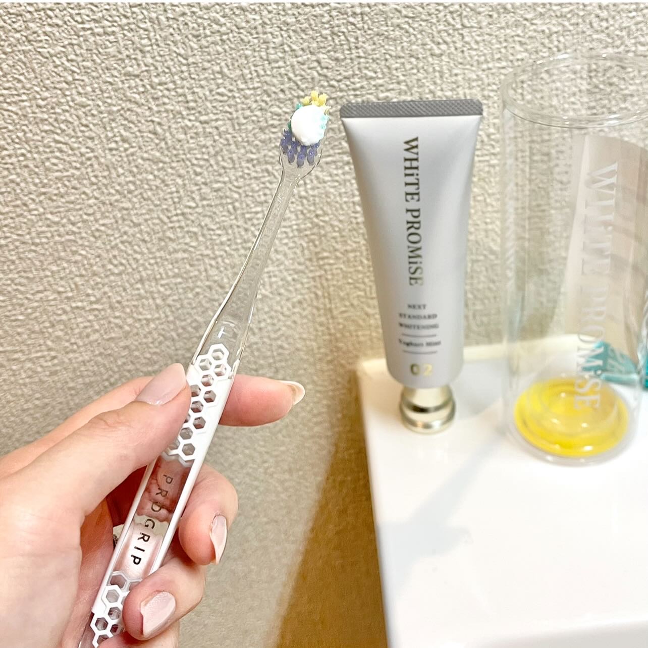 ホワイトプロミス  美白*＋むし歯予防*/WHiTE PROMiSE/歯磨き粉を使ったクチコミ（3枚目）