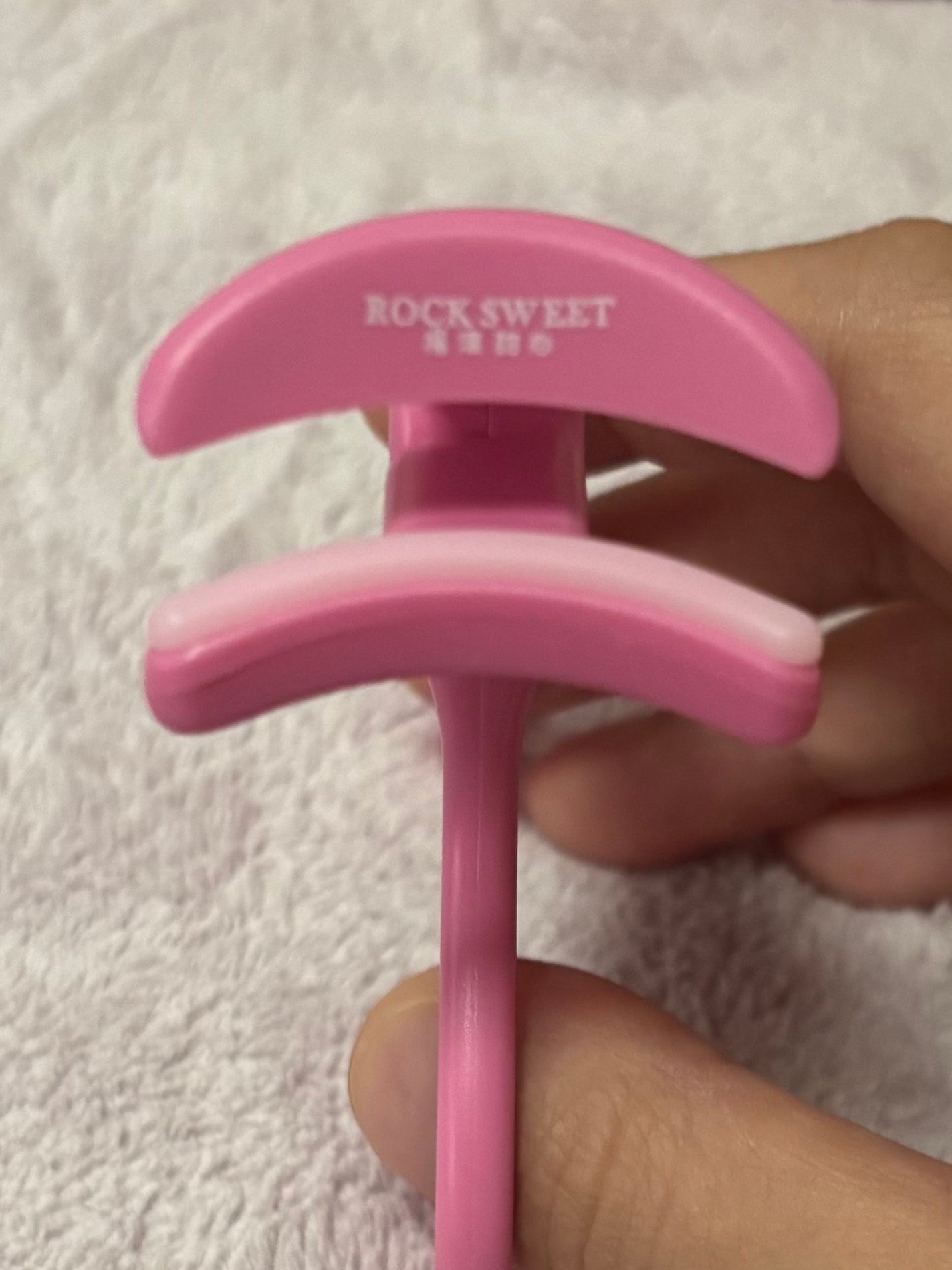 まつげカーラー/ROCK SWEET/ビューラーを使ったクチコミ(2枚目)