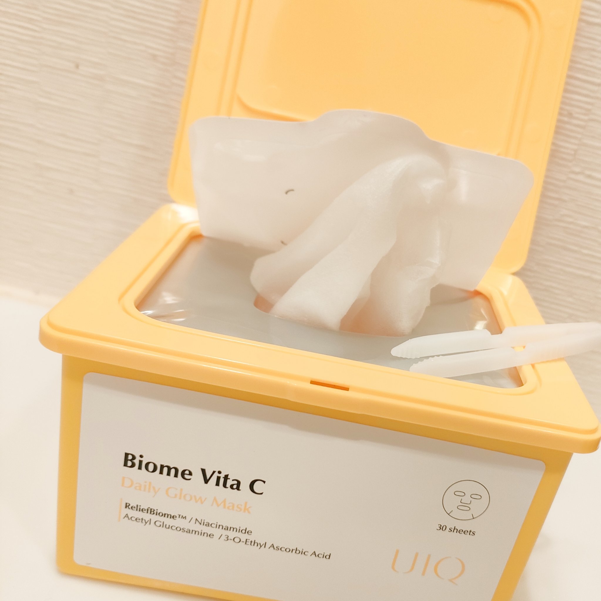 バイオームビタCグローデイリーシートマスク/UIQ/シートマスク・パックを使ったクチコミ（2枚目）