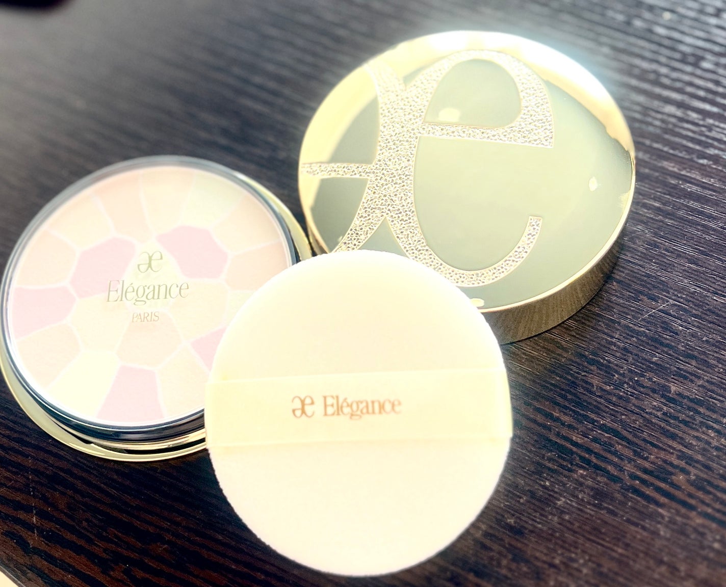 エレガンス ラ プードル オートニュアンス リクスィーズ/Elégance/プレストパウダーを使ったクチコミ(1枚目)