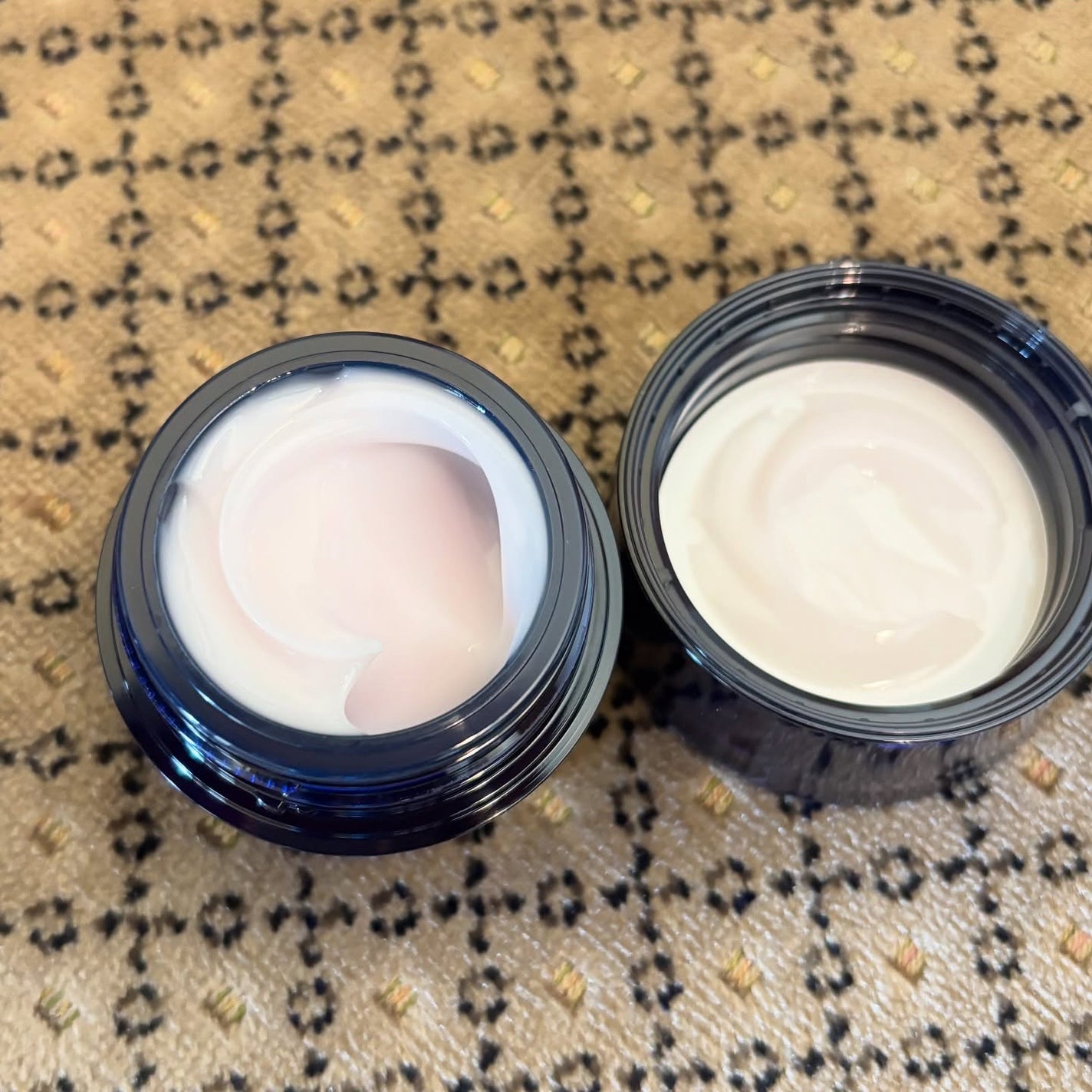 アテニア ミッドナイトモイスチャライザー/アテニア/フェイスクリームを使ったクチコミ(2枚目)