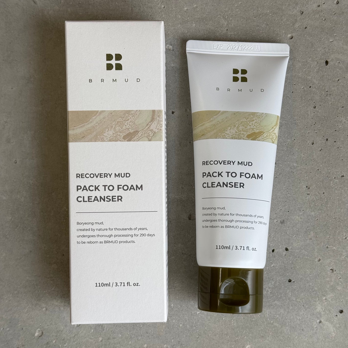 リカバリーマッドバックツーフォームクレンザー/BRMUD/洗顔フォームを使ったクチコミ(3枚目)