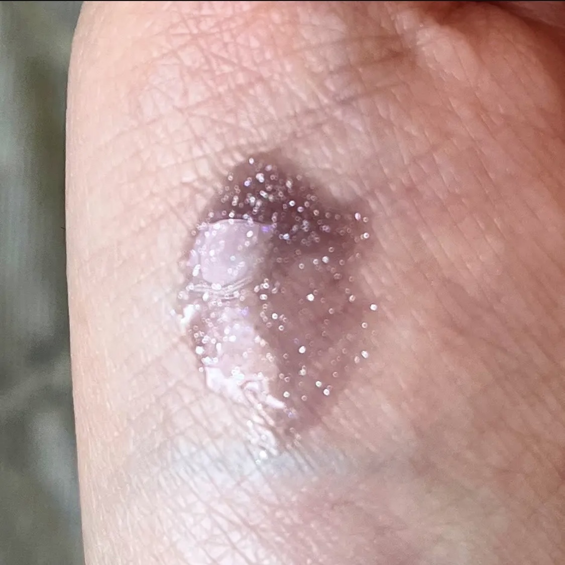 リップポーション パールグレーズグロス/alternativestereo/リップグロスを使ったクチコミ（3枚目）