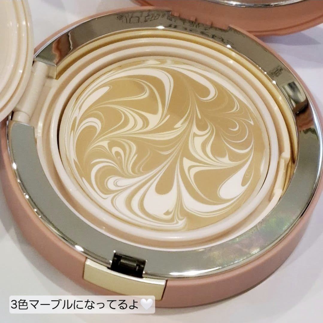 ヴェールヌーディ エッセンスパクトグロウ/AGE20’s/クリーム・エマルジョンファンデーションを使ったクチコミ（2枚目）