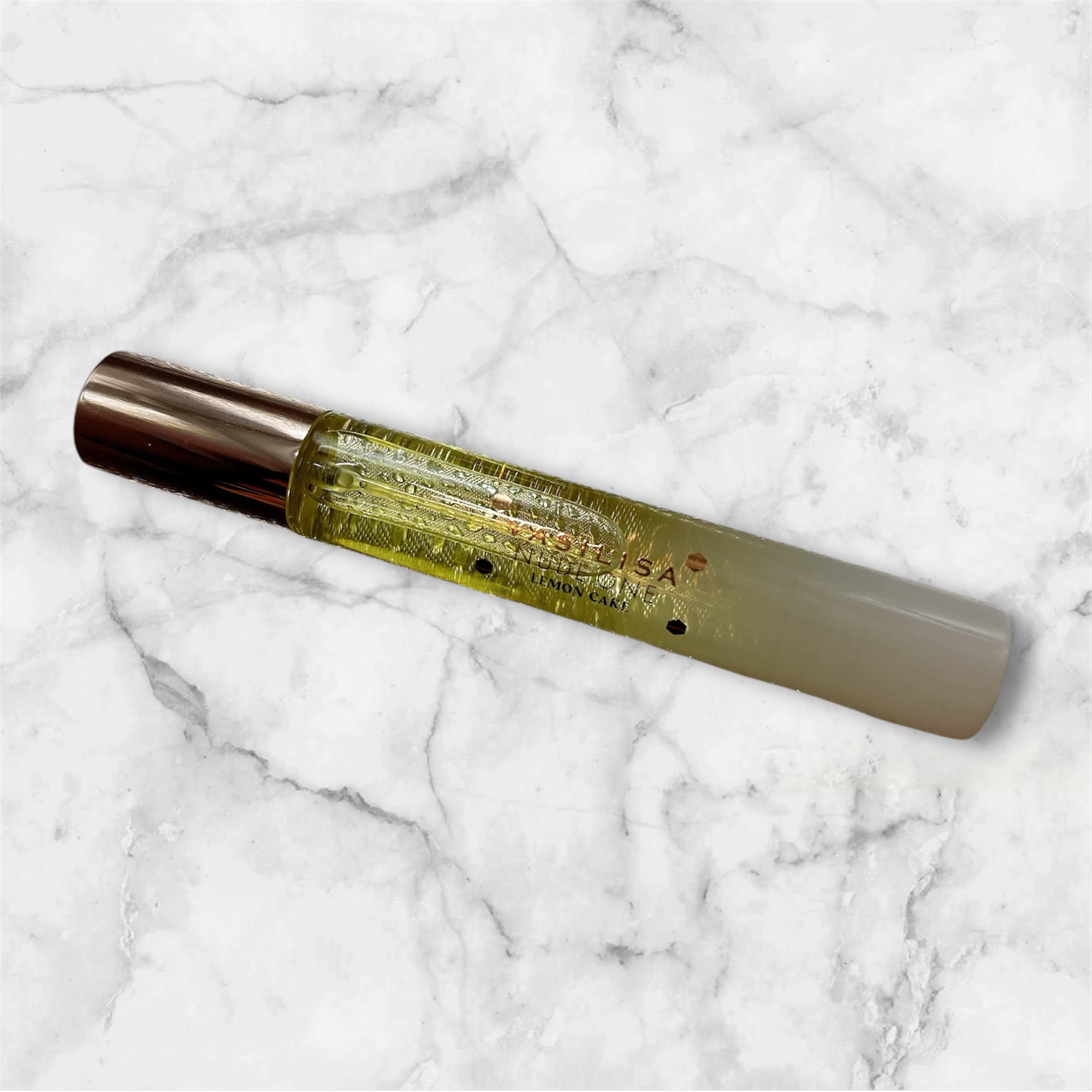 ヴァシリーサ ヌード ワン レモンケーキ オードパルファム/ヴァシリーサ/香水(レディース)を使ったクチコミ（2枚目）