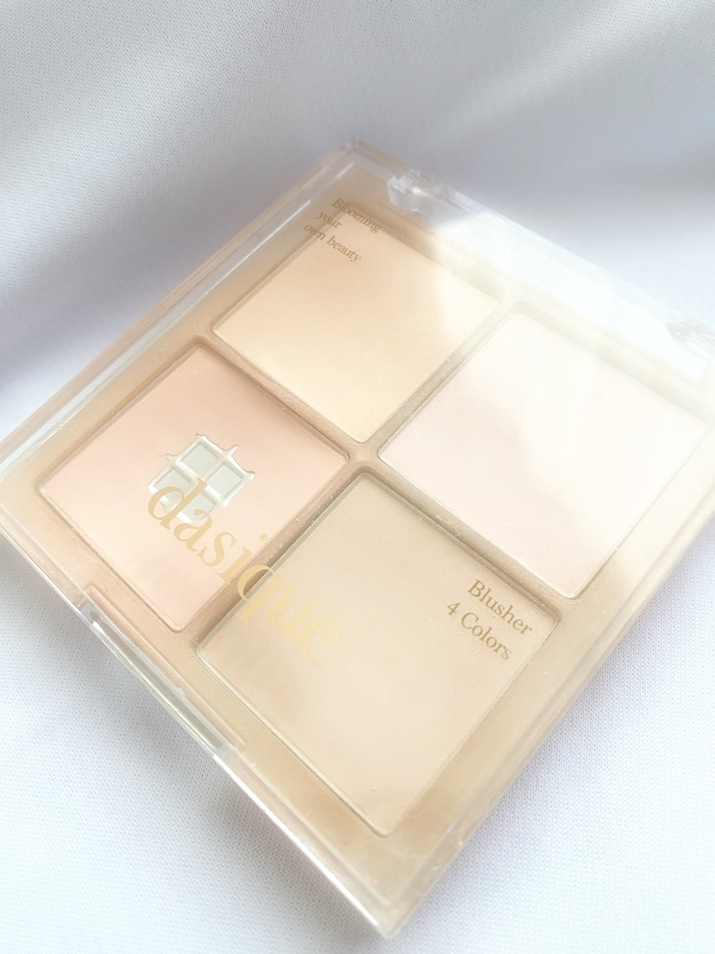 ブレンディングムードチーク/dasique/パウダーチークを使ったクチコミ(1枚目)