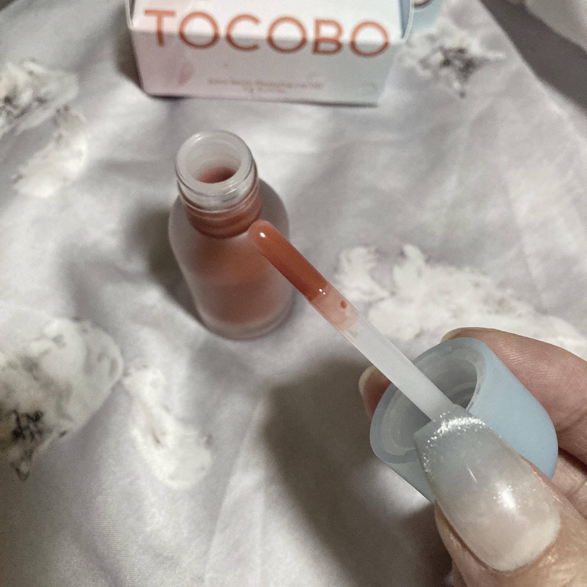 ジューシーベリープランピングリップオイル/TOCOBO/リップグロスを使ったクチコミ（3枚目）