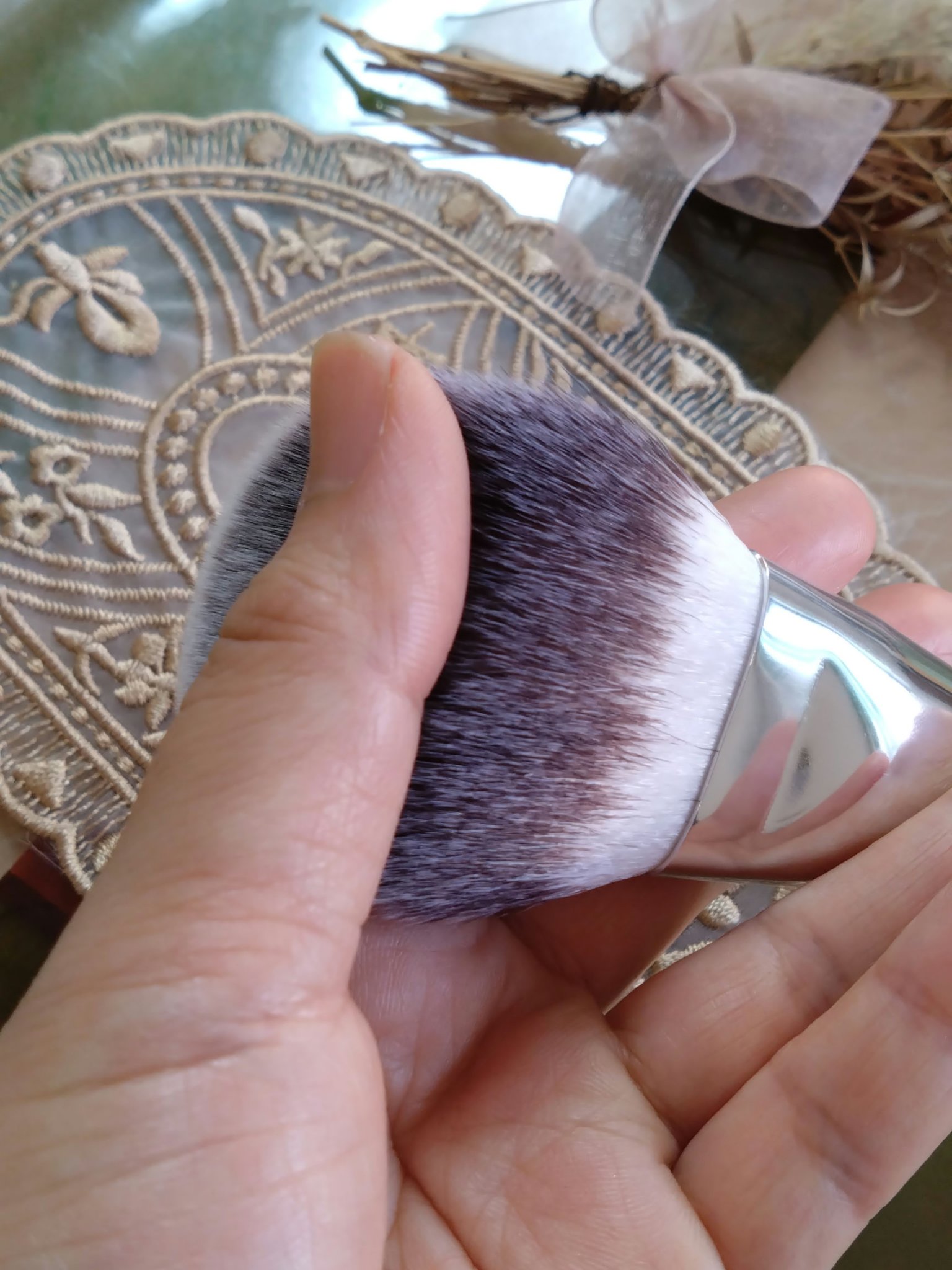 パウダーファンブラシ/ロージーローザ/メイクブラシを使ったクチコミ（3枚目）