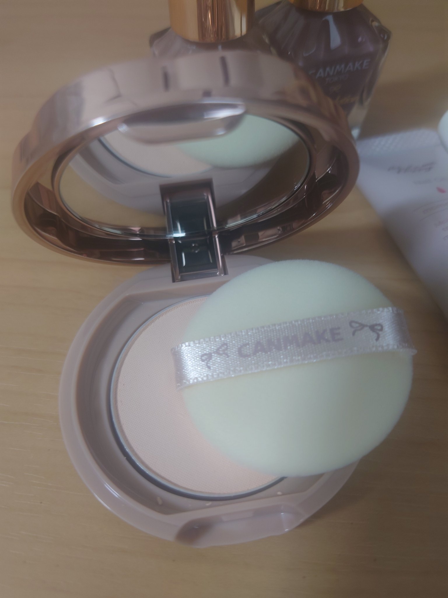 ファンデーションカラーズ/キャンメイク/マニキュアを使ったクチコミ（3枚目）