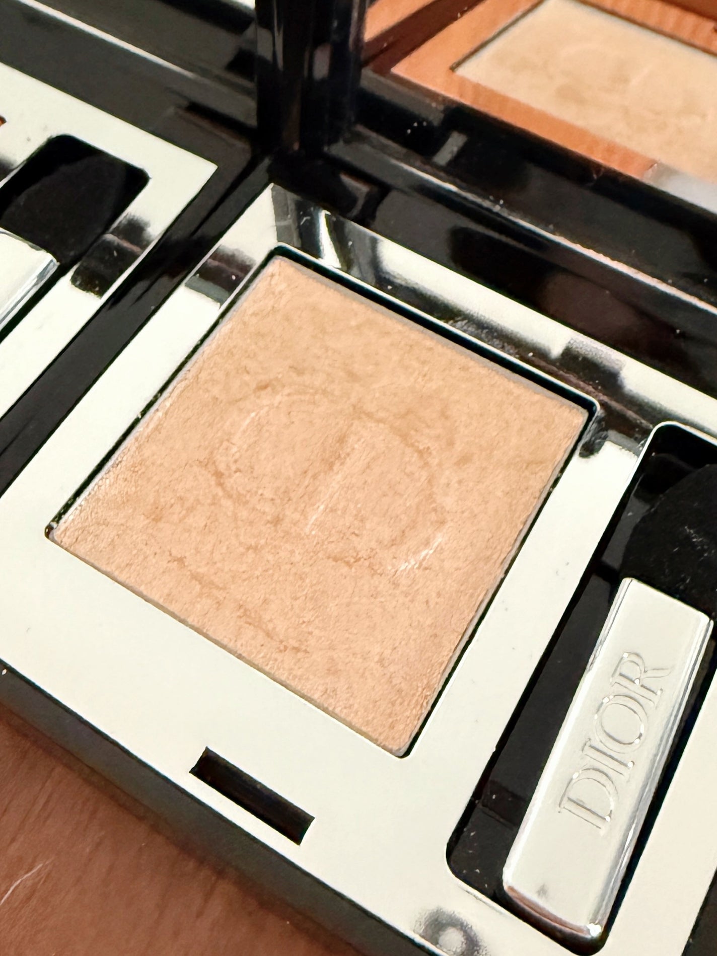 ディオールショウ モノ クルール/Dior/アイシャドウを使ったクチコミ(4枚目)