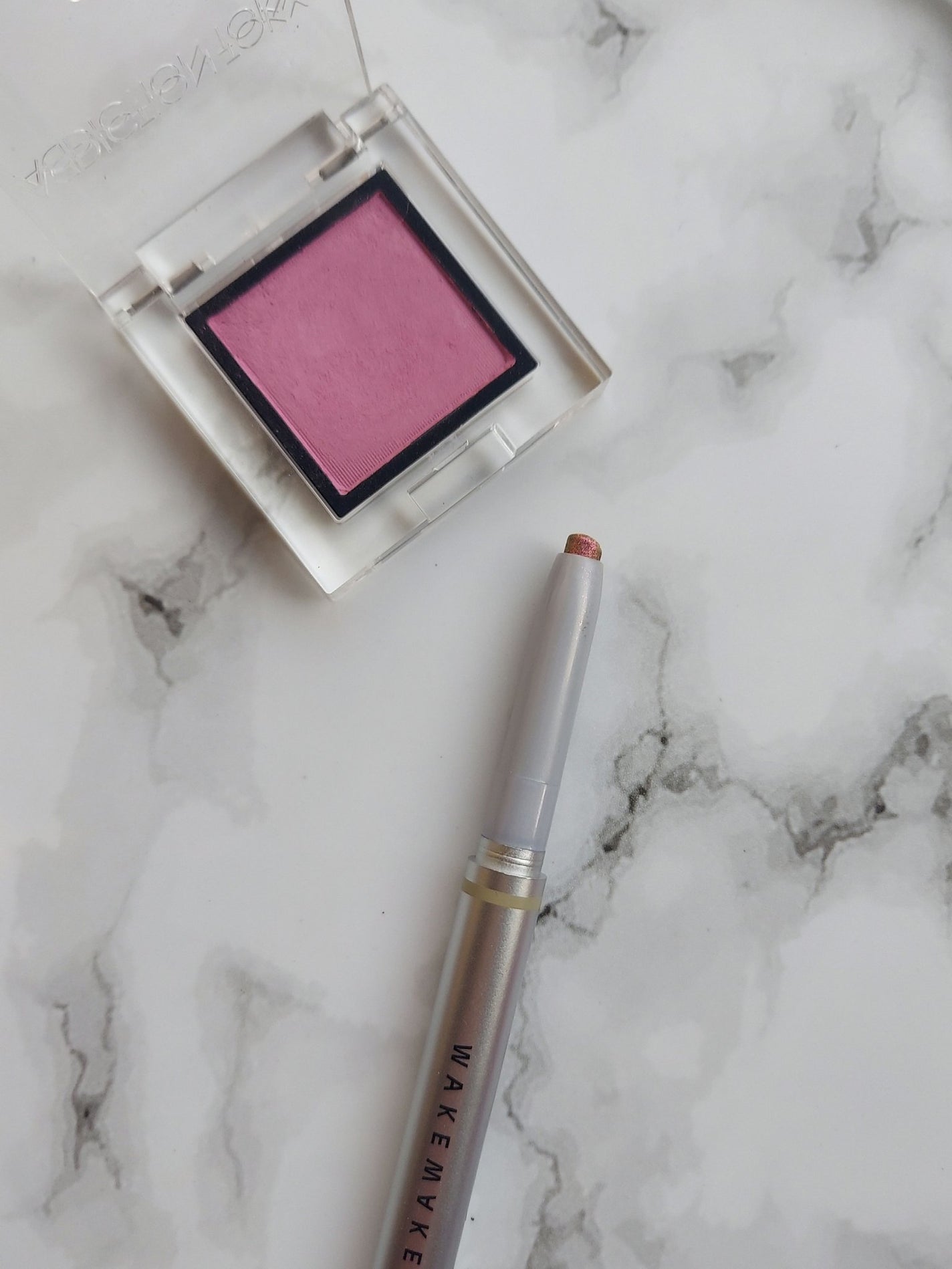 アディクション ザ アイシャドウ マット/ADDICTION/単色アイシャドウを使ったクチコミ(1枚目)