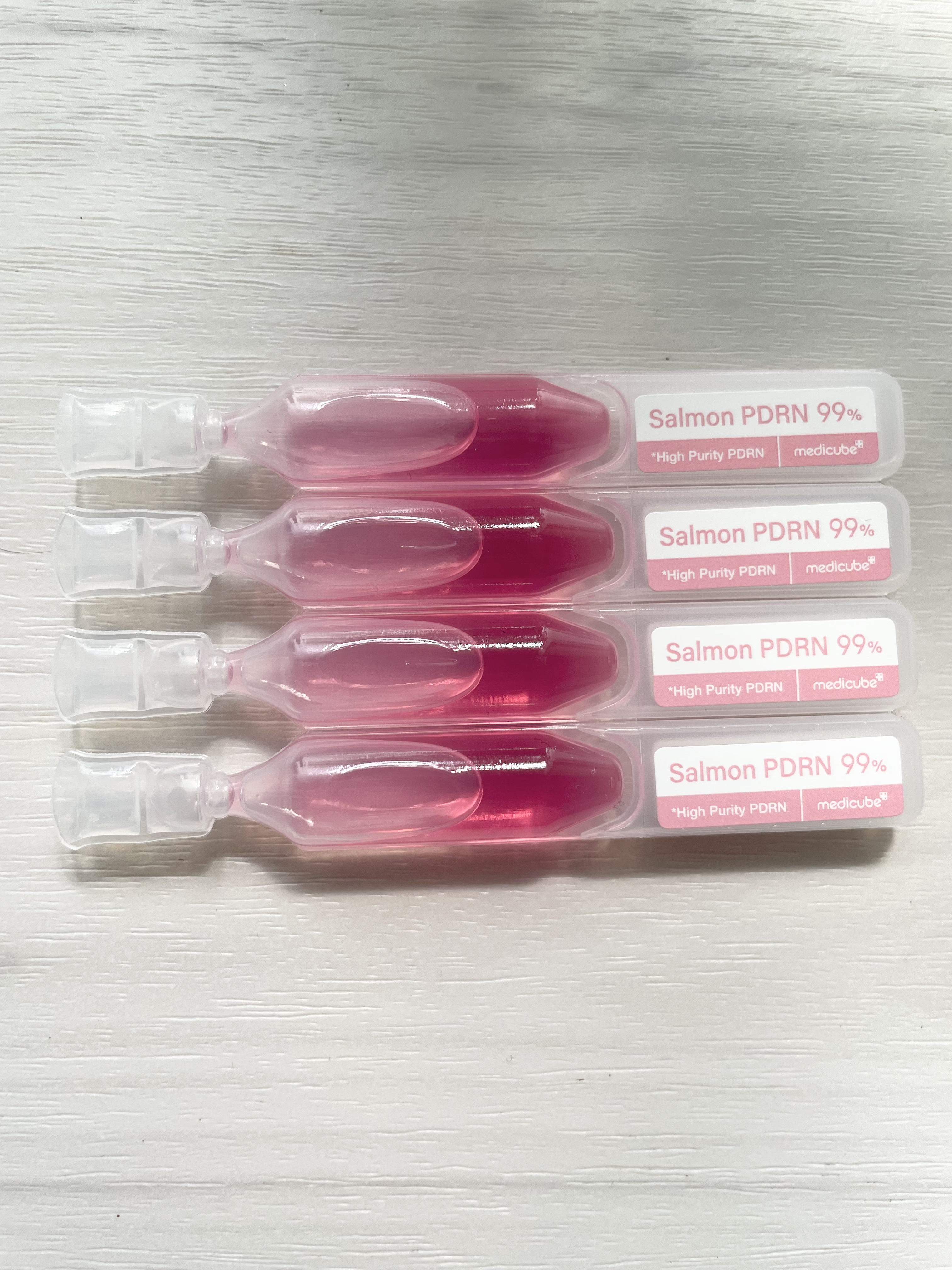 PDRNピンクワンデーセラム /MEDICUBE/美容液を使ったクチコミ（1枚目）