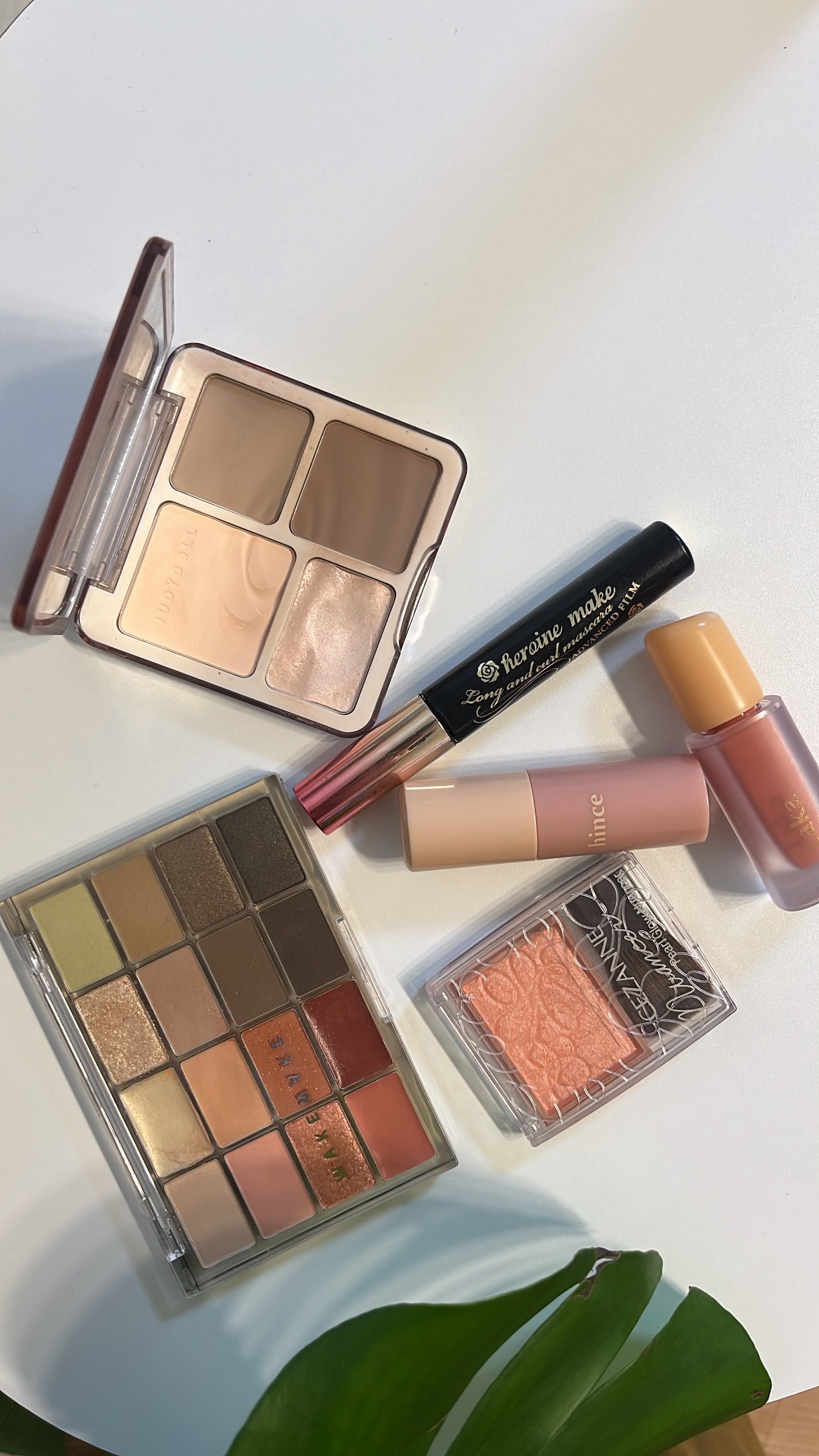 デューイーリキッドチーク/hince/リキッドチークを使ったクチコミ（1枚目）