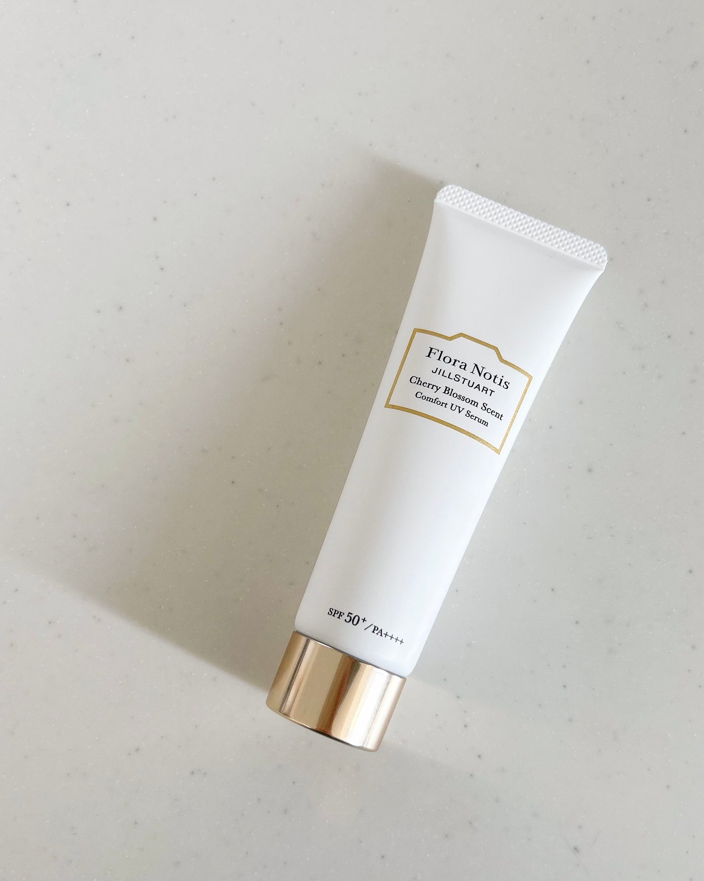 ãããŒã©ããŒãã£ã¹ ãžã«ã¹ãã¥ã¢ãŒã ãã§ãªãŒããããµã ãã³ã³ãã©ãŒãUVã»ã©ã /Flora Notis JILL STUART/æ¥çŒãæ¢ããžã§ã«ã䜿ã£ãã¯ãã³ãïŒ5æç®ïŒ