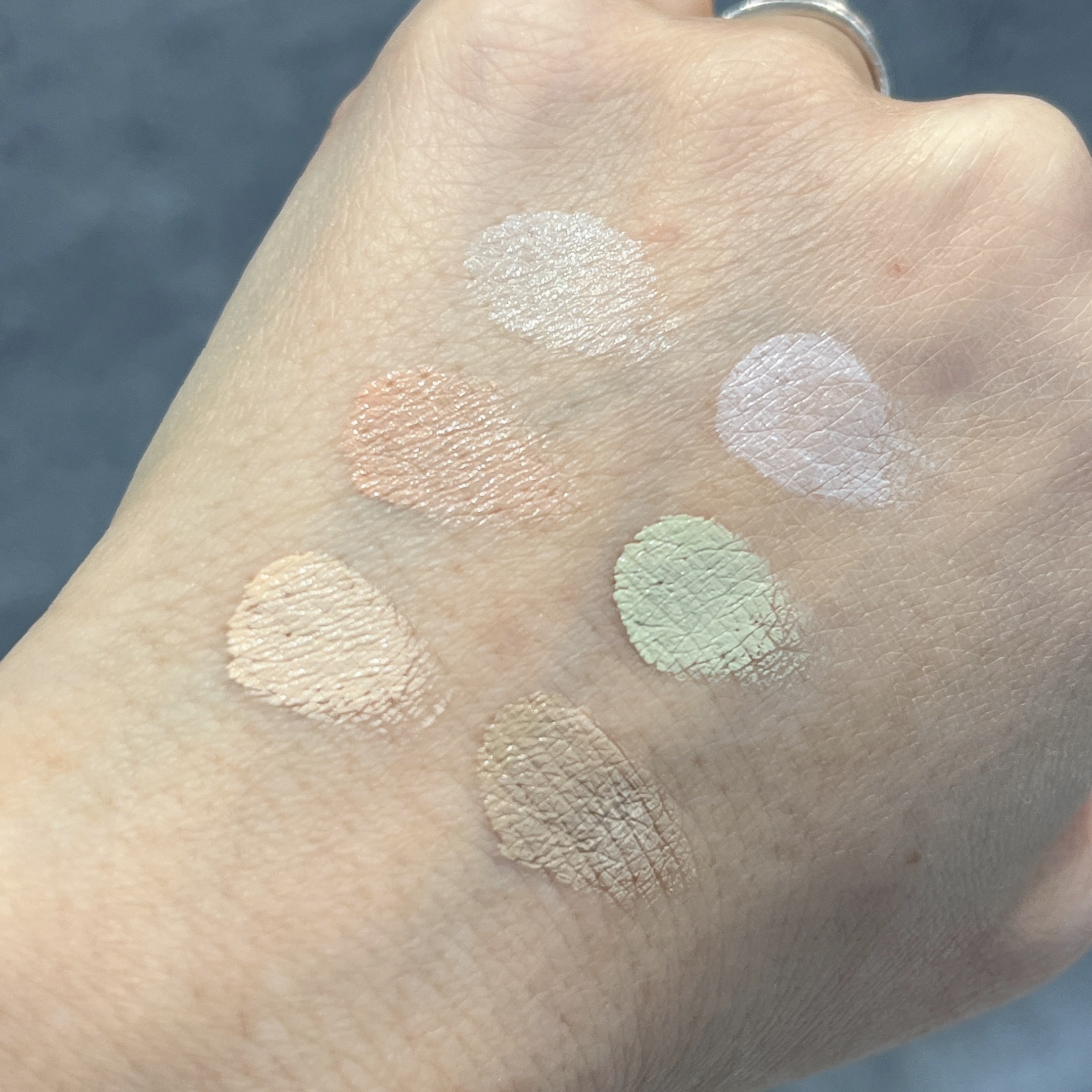 ブリージングコンシーラーパレット/Healus/パレットコンシーラーを使ったクチコミ（2枚目）