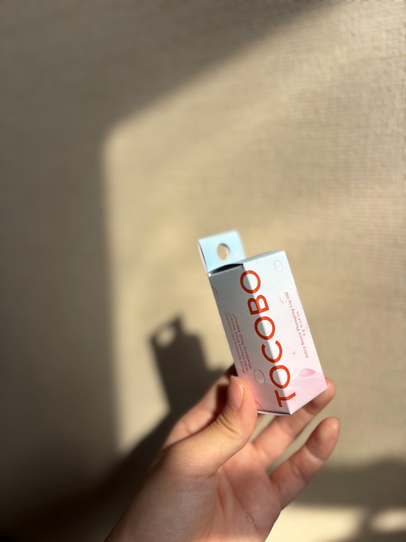 ジューシーベリープランピングリップオイル/TOCOBO/リップグロスを使ったクチコミ(2枚目)