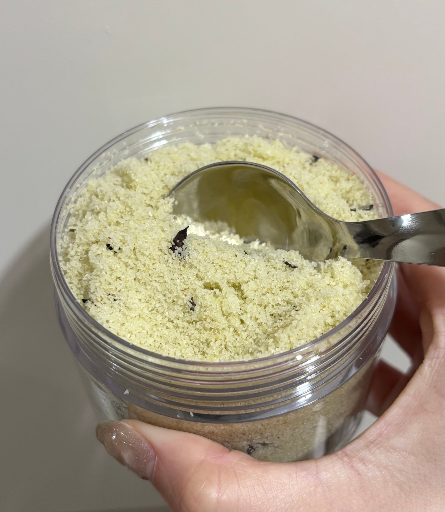 가을_秋 フォロバ on LIPS 「ANILLO🛀\4月発売🆕ボディラインバスソルト/フィグウイス..」(4枚目)