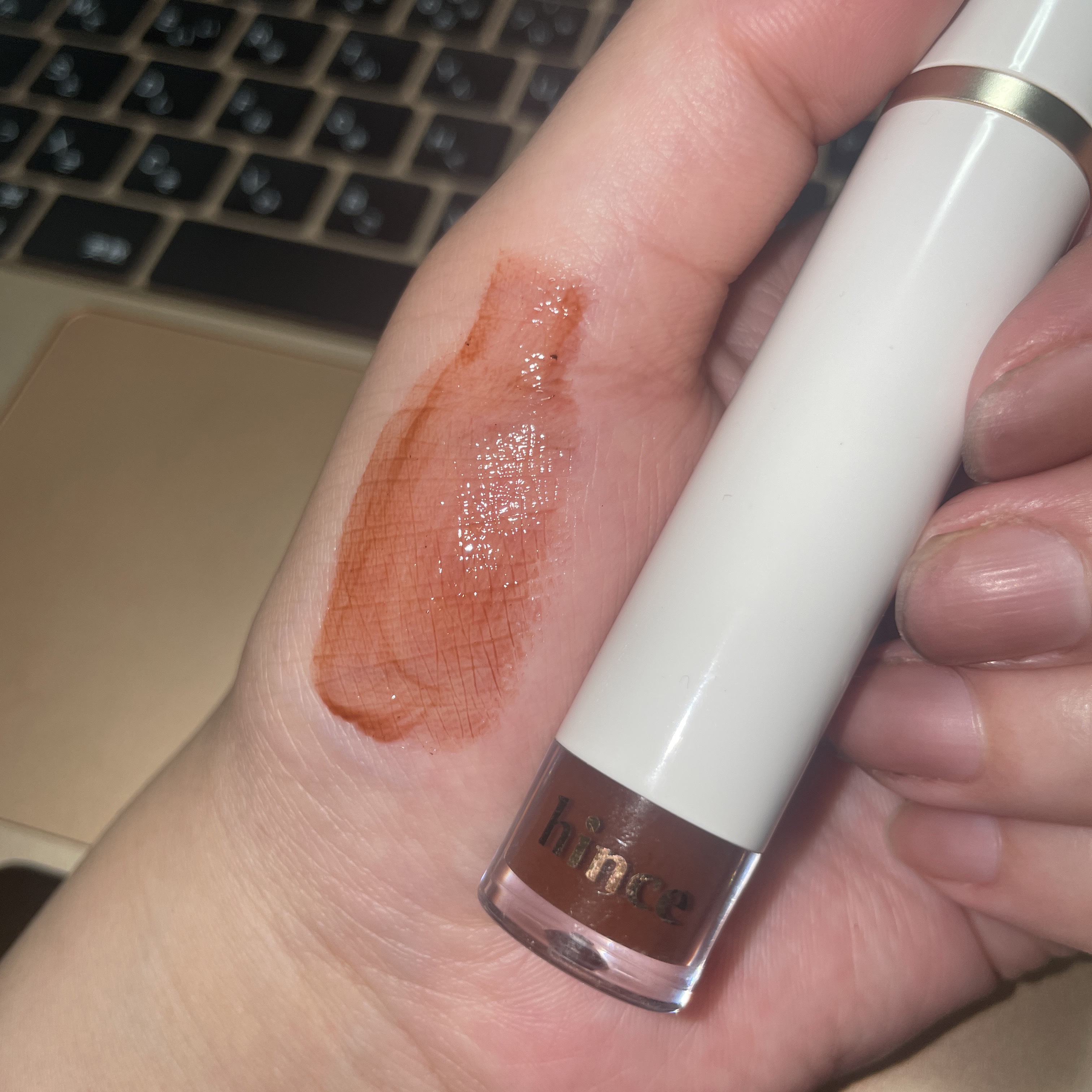 ムードインハンサーウォーターリキッドグロウ/hince/口紅を使ったクチコミ（1枚目）