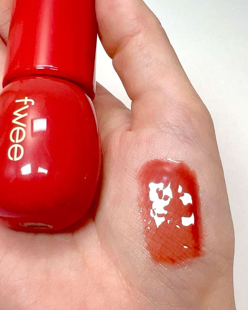 リップアンドチーク ブラーリープリンポット/fwee/口紅を使ったクチコミ（2枚目）