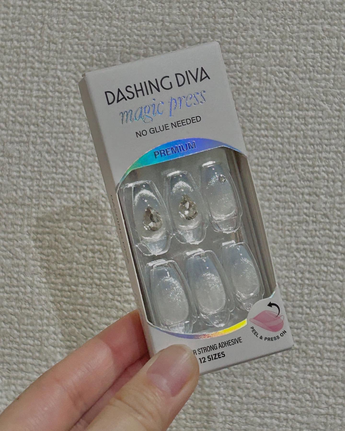 1秒ネイルマジックプレス/DASHINGDIVA MAGICPRESS/ネイルチップ・パーツを使ったクチコミ（2枚目）