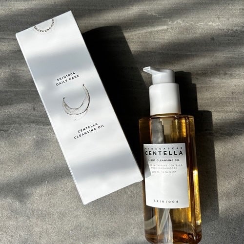 Megu on LIPS 「必ず必要とされる成分のみ取り入れた@skin1004_japa..」(3枚目)