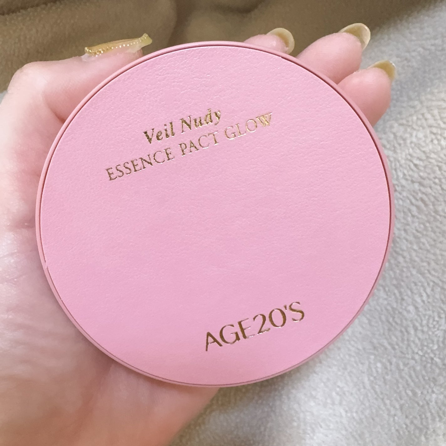 ヴェールヌーディ エッセンスパクトグロウ/AGE20’s/クリーム・エマルジョンファンデーションを使ったクチコミ(3枚目)