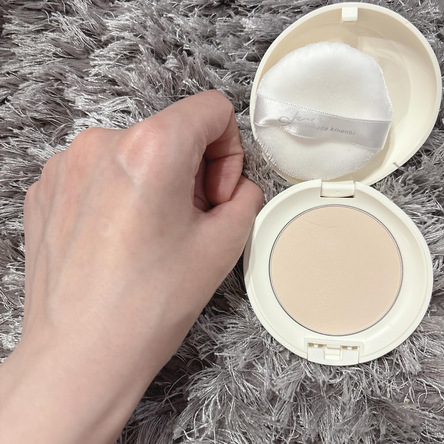 サナ 素肌記念日 薬用スキンケアパウダー ACホワイト【医薬部外品】/素肌記念日/プレストパウダーを使ったクチコミ（3枚目）