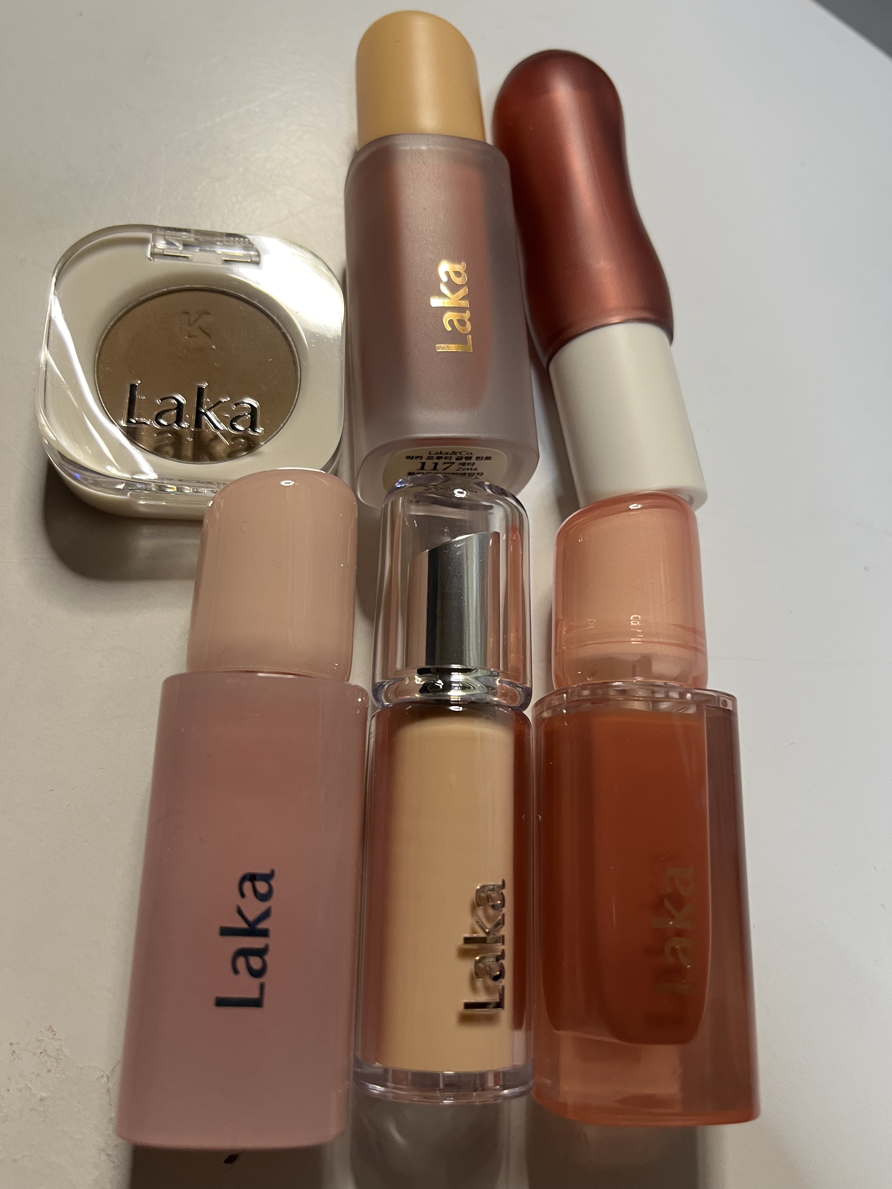 ボンディンググロウリップスティック/Laka/口紅を使ったクチコミ（3枚目）