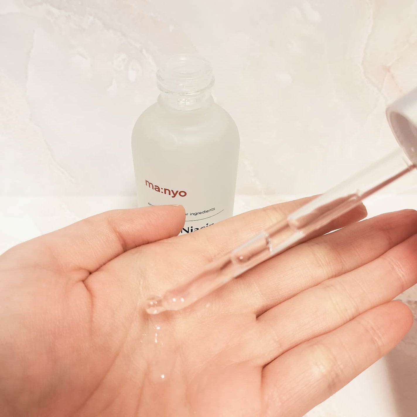 ガラク ナイアシン 3.0 エッセンス/manyo/美容液を使ったクチコミ(3枚目)