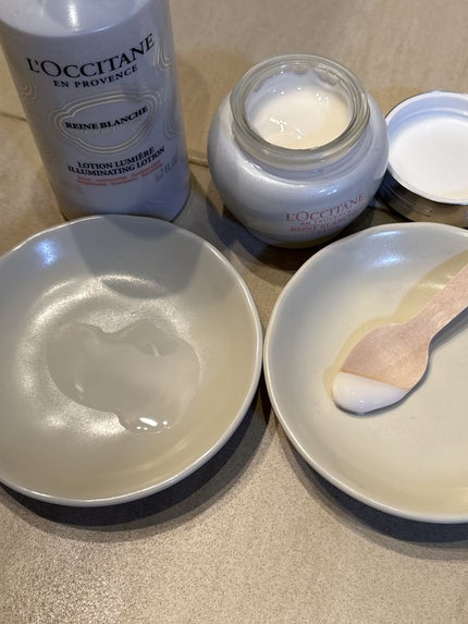 レーヌブランシュ イルミネイティングフェイスウォーター/L'OCCITANE/化粧水を使ったクチコミ(2枚目)