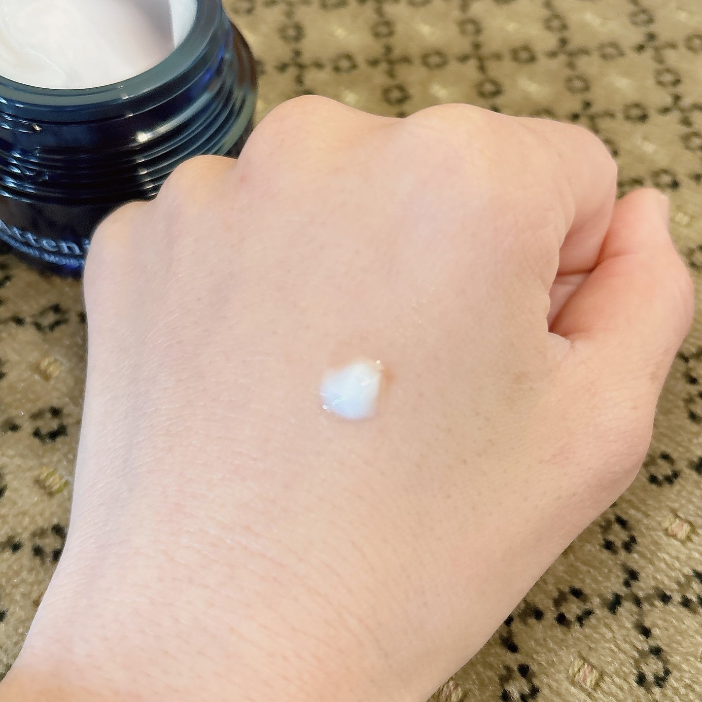 アテニア ミッドナイトモイスチャライザー/アテニア/フェイスクリームを使ったクチコミ(3枚目)