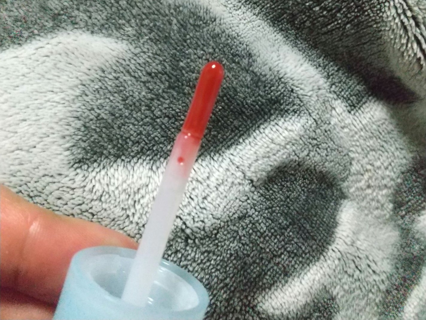 ジューシーベリープランピングリップオイル/TOCOBO/リップグロスを使ったクチコミ(4枚目)