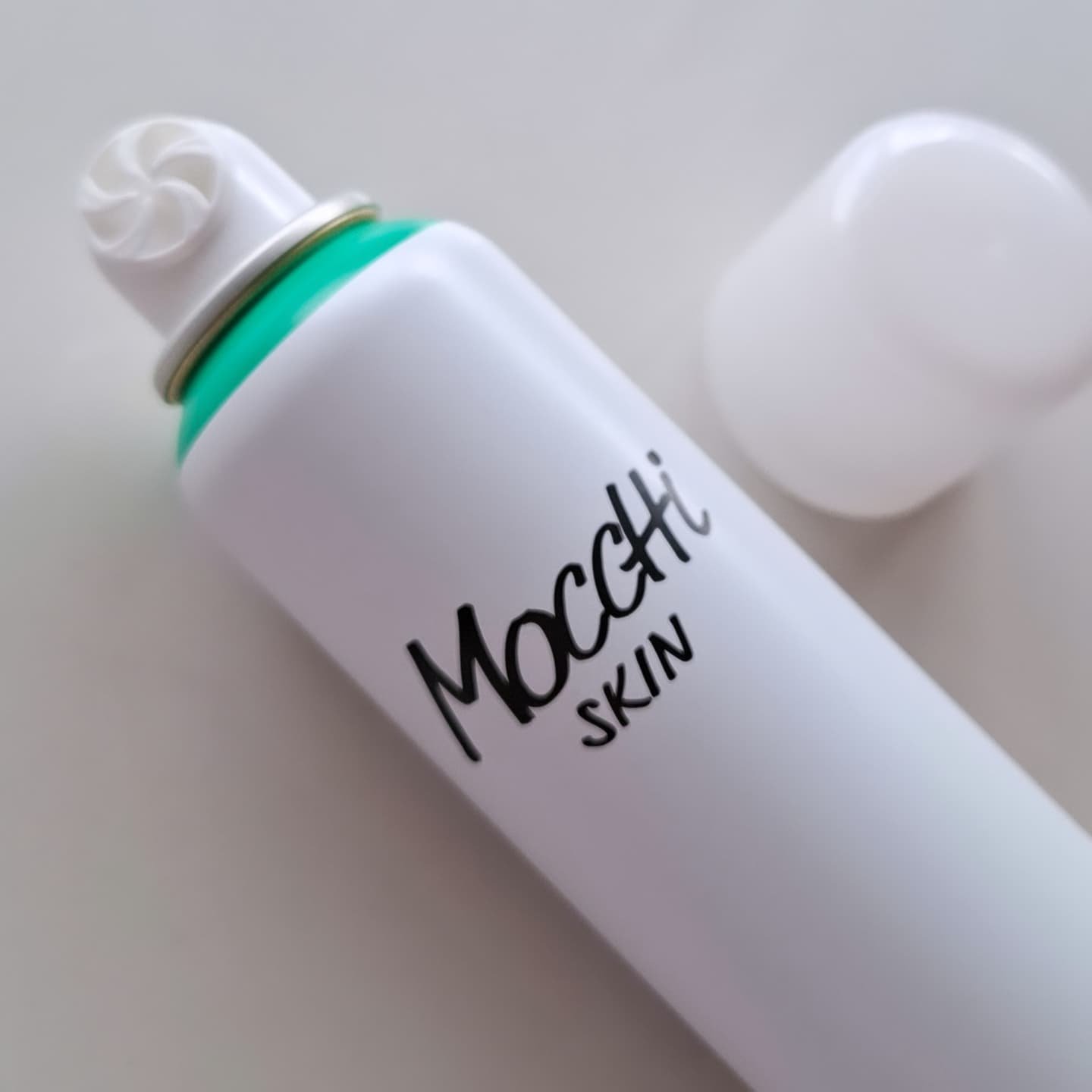 モッチスキン 吸着泡洗顔 WHT/MoccHi SKIN/泡洗顔を使ったクチコミ（2枚目）