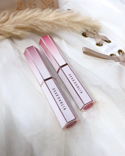 リップアルアグロウシャイン/DEAR DAHLIA/口紅を使ったクチコミ(3枚目)