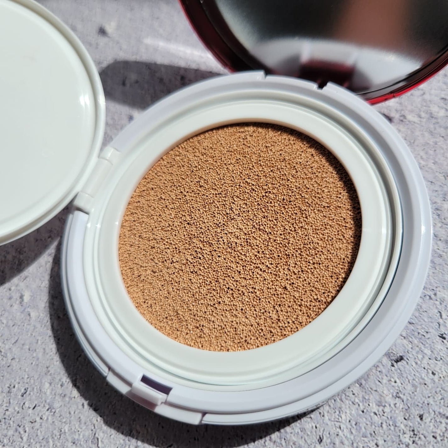 シルククッションRX/エルツティン/クッションファンデーションを使ったクチコミ(3枚目)