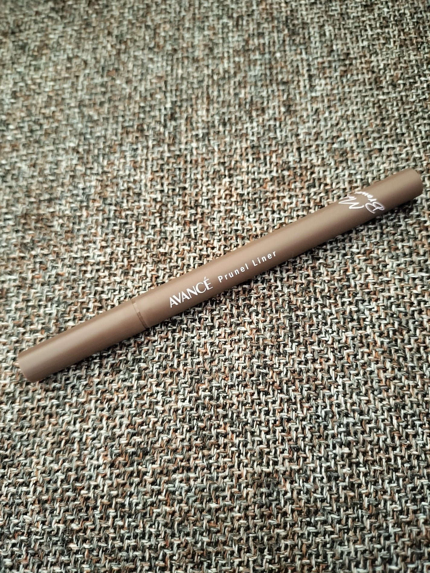 アヴァンセ プリュネルライナー/アヴァンセ/リキッドアイライナーを使ったクチコミ(2枚目)