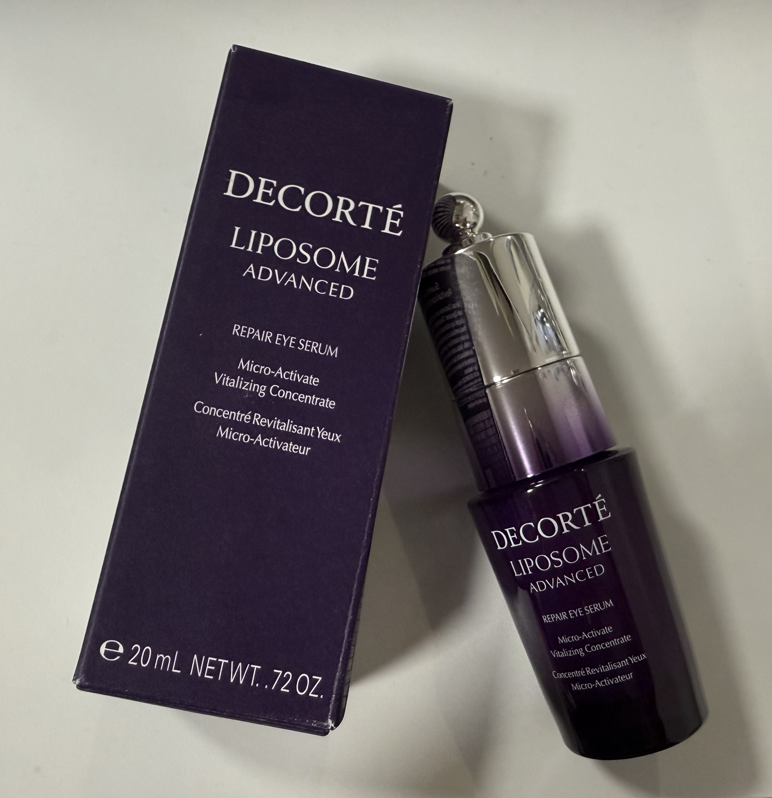 ✼••┈┈┈┈┈┈┈┈┈┈┈┈┈┈┈┈••✼

・DECORTÉ
   リポソーム アドバンスト　リペアアイセラム

✼••┈┈┈┈┈┈┈┈┈┈┈┈┈┈┈┈••✼
✅実際に使ってみた感想👀✨


朝晩に使えるアイテム🩵
化粧水のあとに使