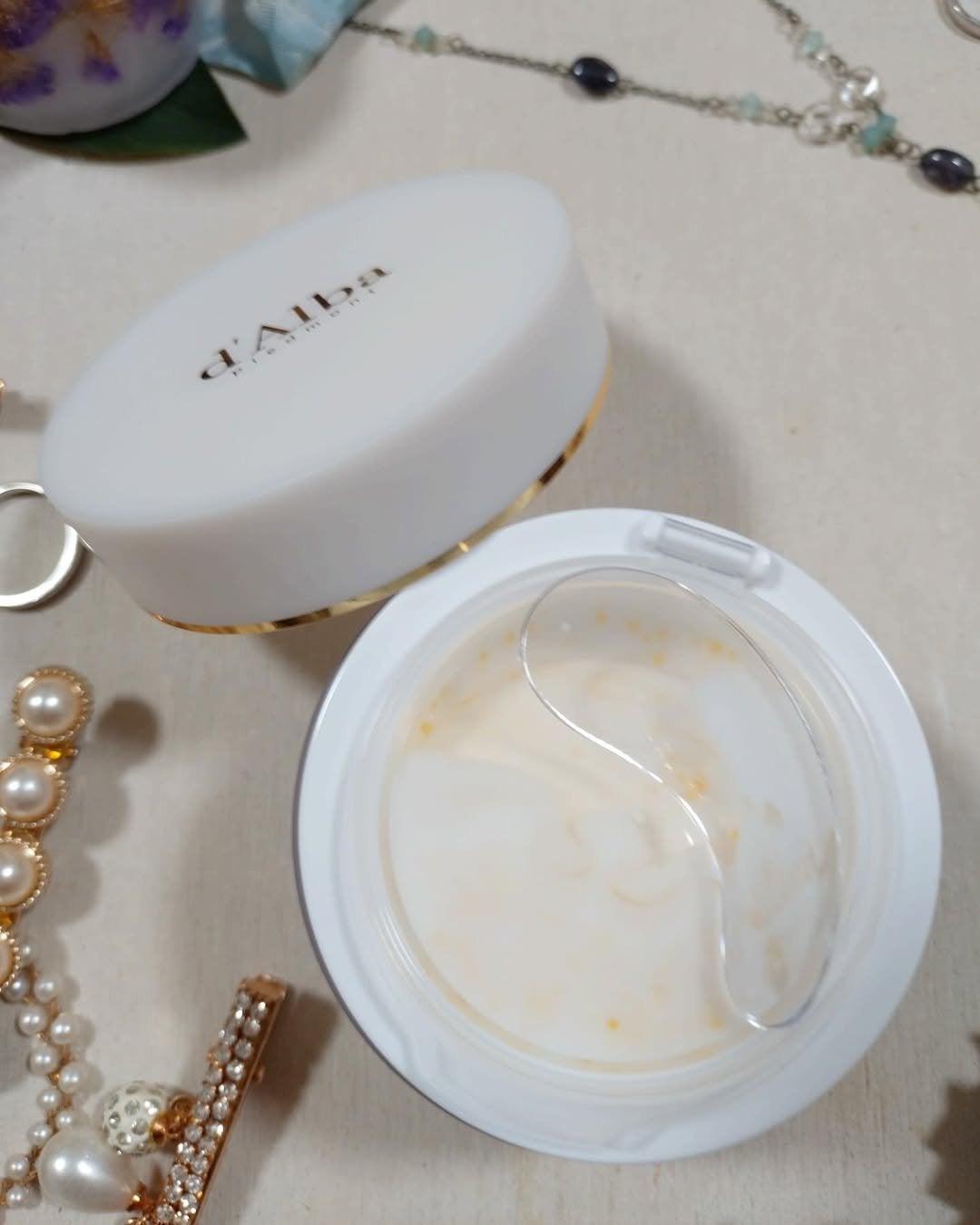 ビタトーニングカプセルクリーム/ダルバ/フェイスクリームを使ったクチコミ(2枚目)