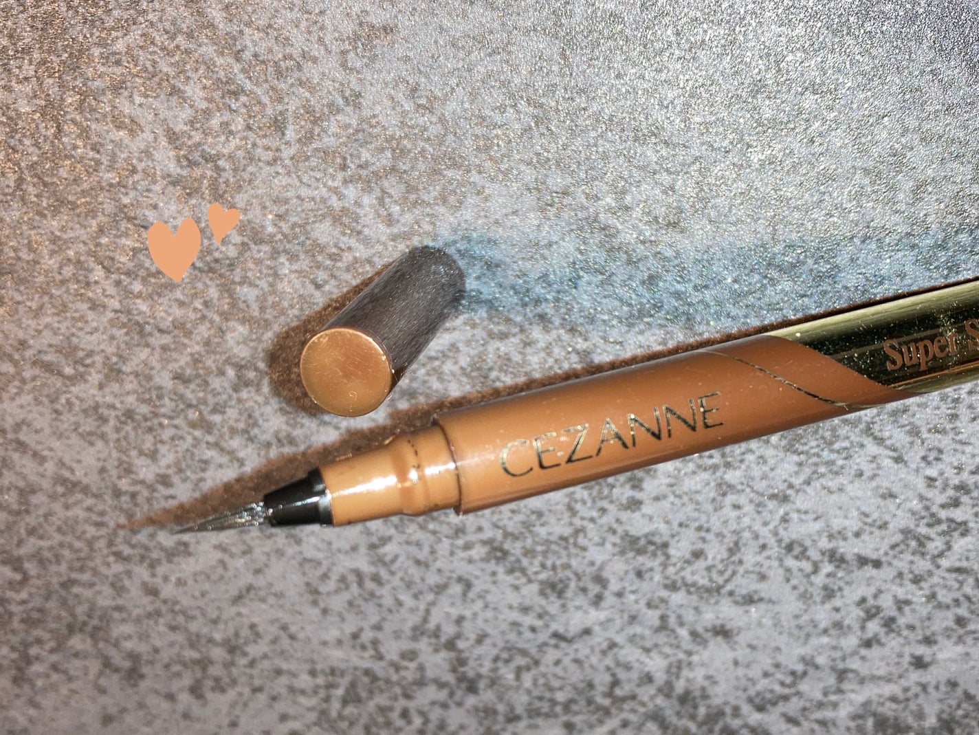 極細アイライナーEX/CEZANNE/リキッドアイライナーを使ったクチコミ(1枚目)