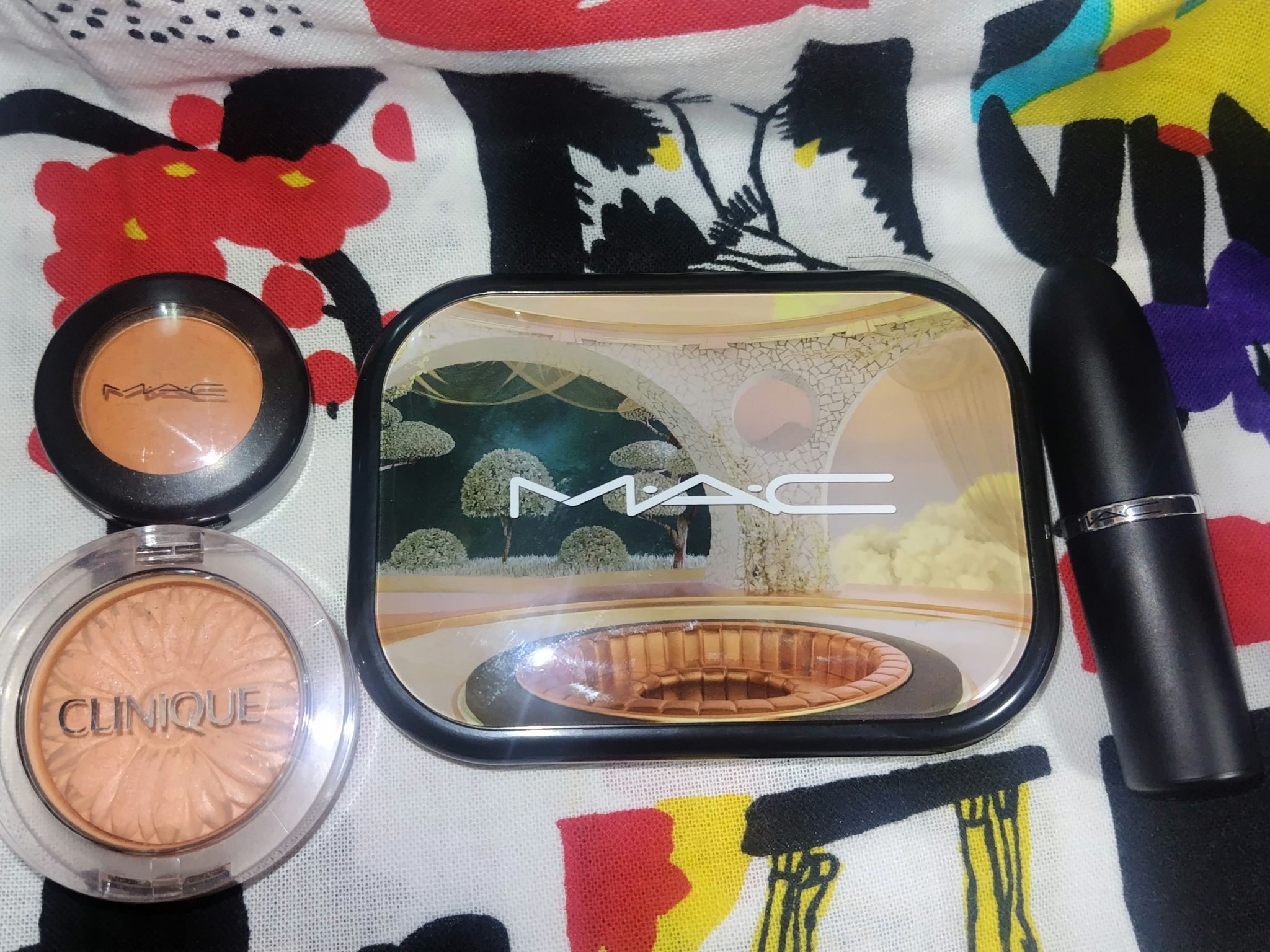 コネクト イン カラー アイシャドウ パレット × 6/M・A・C/アイシャドウパレットを使ったクチコミ（1枚目）